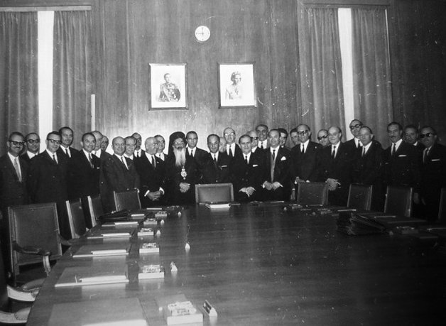 government cabinet